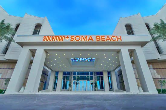 Solymar Soma Beach