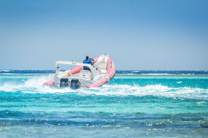 Blue Lagoon Beach Resort - DIVING BOATS